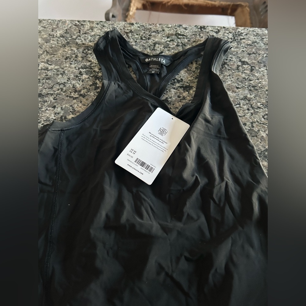 Athleta Ultimate Scoop Tank XS